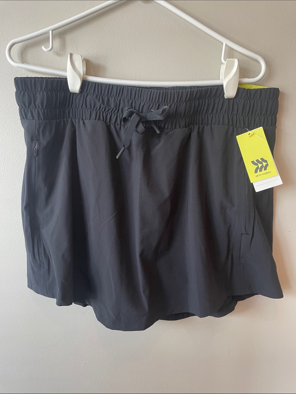 Black Skorts